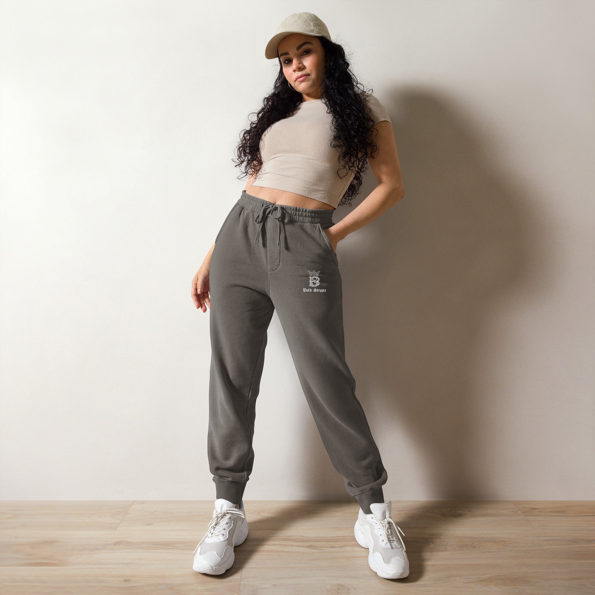 Women's Embroidered Pigment-dyed Sweatpants