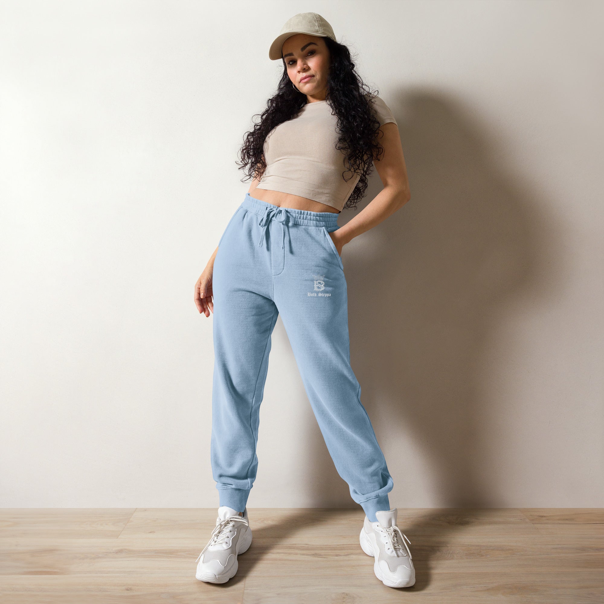 Women's Embroidered Pigment-dyed Sweatpants